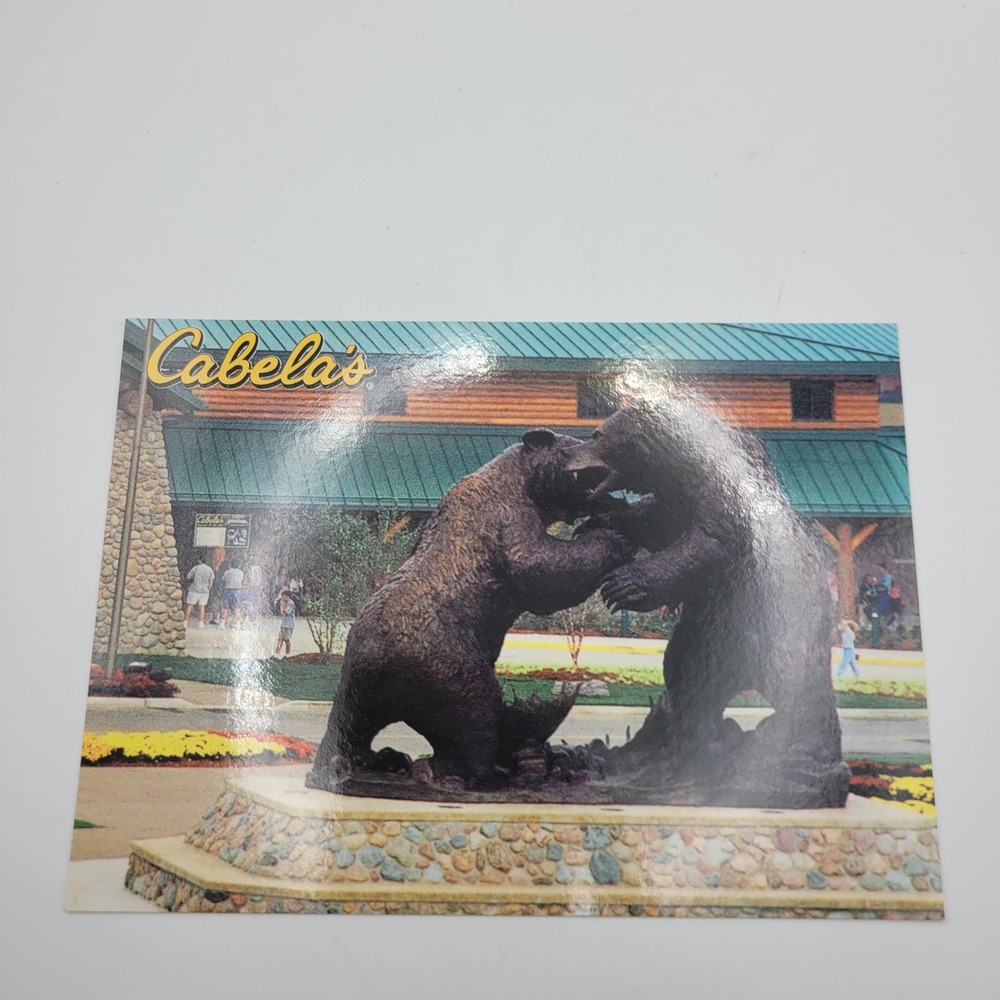 Cabelas Fierce Encounter Grizzly Bear‎ Statue Postcard Dundee Michigan